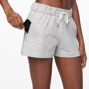 Lululemon On the Fly Short